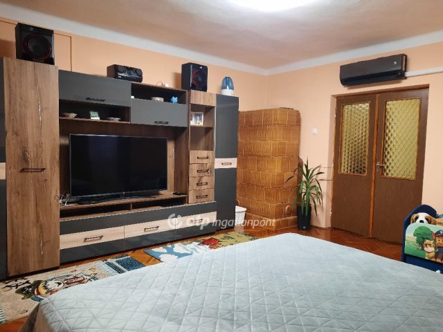 Eladó családi ház, Kunágotán 16.5 M Ft, 3+1 szobás