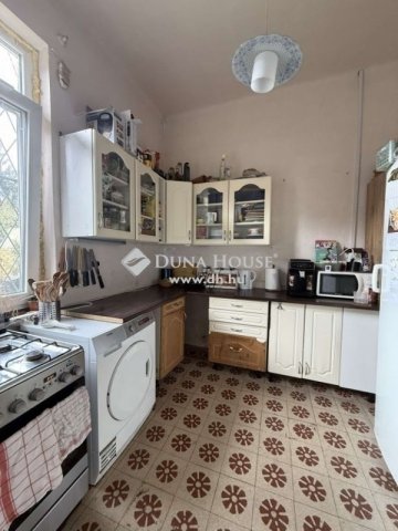 Eladó családi ház, Budapesten, XX. kerületben 65 M Ft, 4 szobás