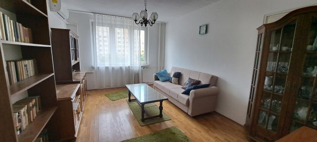 Eladó panellakás, Budapesten, XV. kerületben, Nyírpalota úton