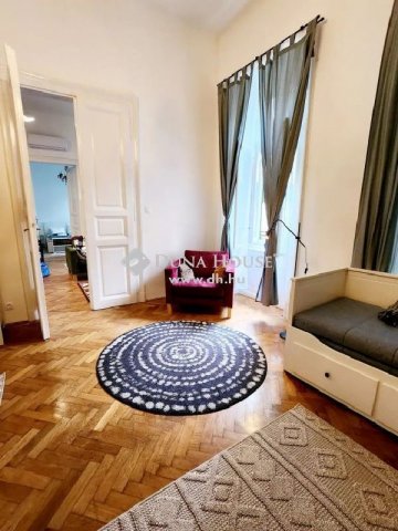 Eladó téglalakás, Budapesten, VI. kerületben 103.5 M Ft