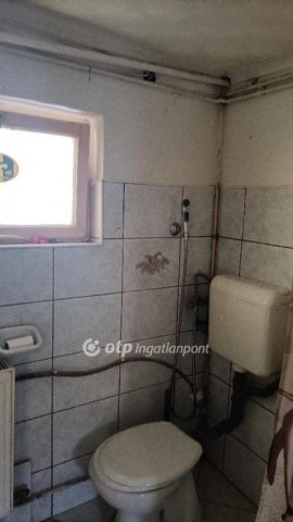 Eladó családi ház, Nagybajomban 29.5 M Ft, 4 szobás
