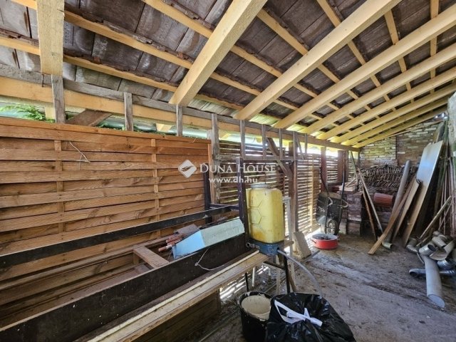 Eladó családi ház, Villányban 34.99 M Ft, 4 szobás