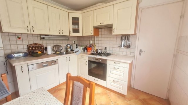 Eladó családi ház, Zalaegerszegen 72 M Ft, 4 szobás