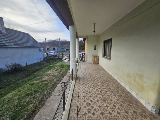 Eladó családi ház, Aranyosgadányban 15.9 M Ft, 3 szobás