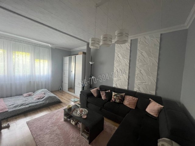 Eladó téglalakás, Tatabányán 39.99 M Ft, 2 szobás