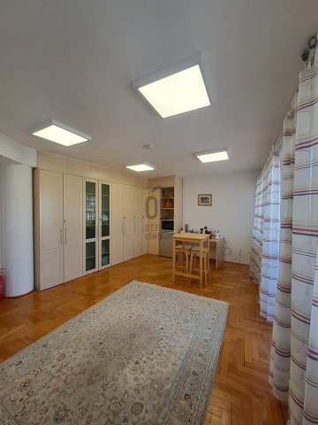 Eladó iroda, Debrecenben 130 M Ft / költözzbe.hu