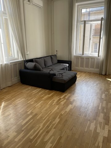 Eladó téglalakás, Budapesten, VI. kerületben 114.9 M Ft