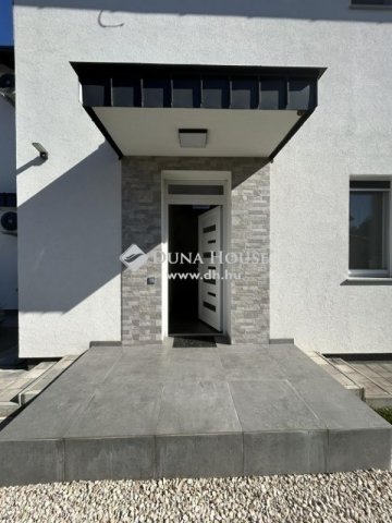 Eladó ikerház, Budapesten, XVII. kerületben 199.9 M Ft, 5 szobás
