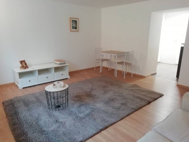 Eladó téglalakás, Pécsett 42.9 M Ft, 2 szobás