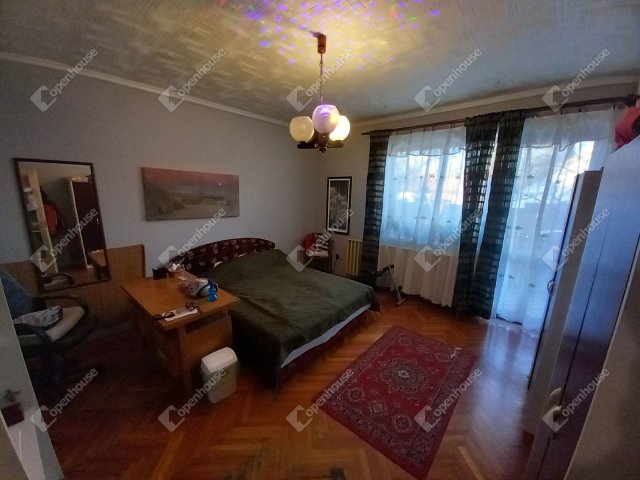 Eladó családi ház, Debrecenben 119 M Ft, 4 szobás
