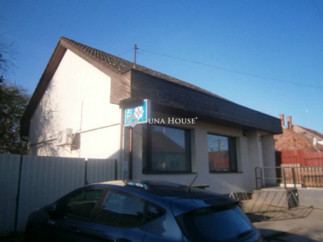 Eladó iroda, Hajdúszováton 17.135 M Ft / költözzbe.hu
