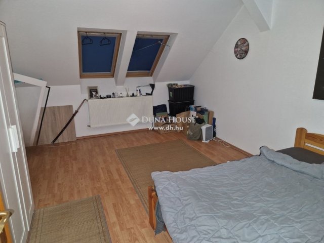 Eladó családi ház, Budapesten, X. kerületben 129.9 M Ft