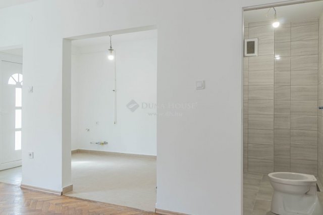 Eladó téglalakás, Budapesten, XX. kerületben 26.9 M Ft, 1 szobás