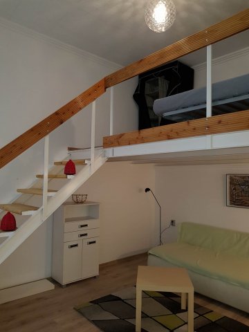 Kiadó téglalakás, albérlet, VIII. kerületben, Práter utcában