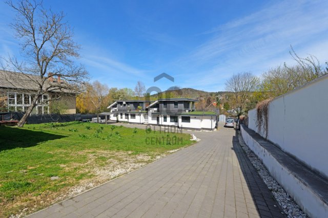 Eladó ikerház, Budapesten, II. kerületben 288 M Ft, 5 szobás