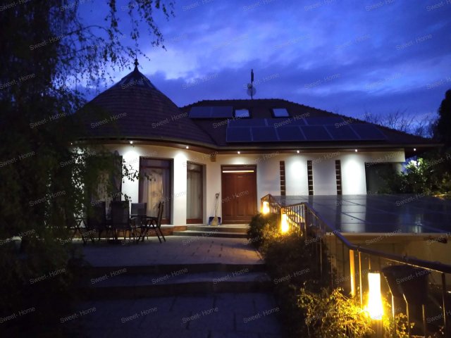 Eladó családi ház, Kecskeméten 125 M Ft, 5 szobás