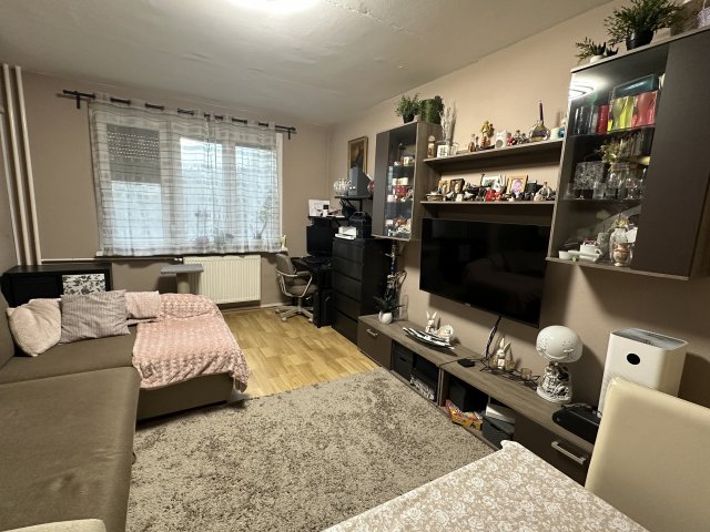 Eladó panellakás, Budapesten, XV. kerületben 61.99 M Ft, 3 szobás