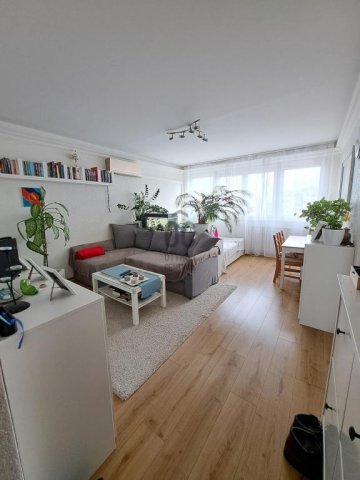 Eladó panellakás, Budapesten, XIV. kerületben 65.9 M Ft, 2 szobás