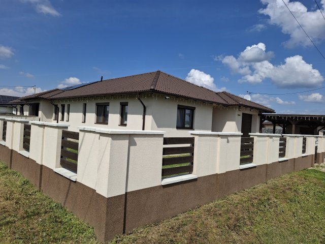 Eladó családi ház, Mályin 94.8 M Ft, 3 szobás