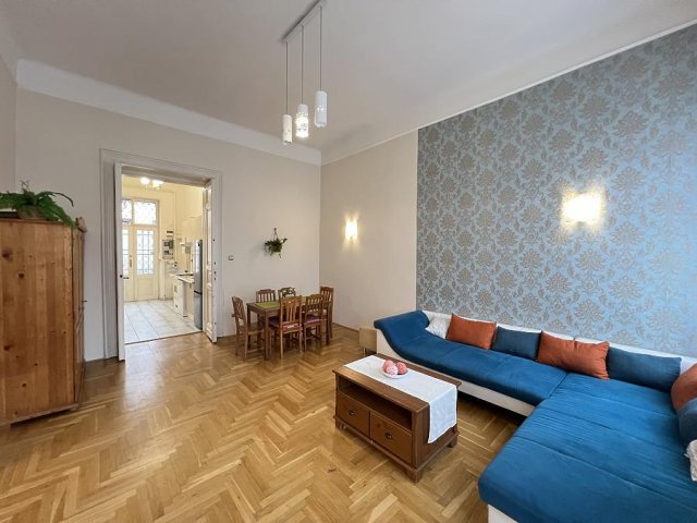 Eladó téglalakás, Budapesten, VI. kerületben 114.9 M Ft