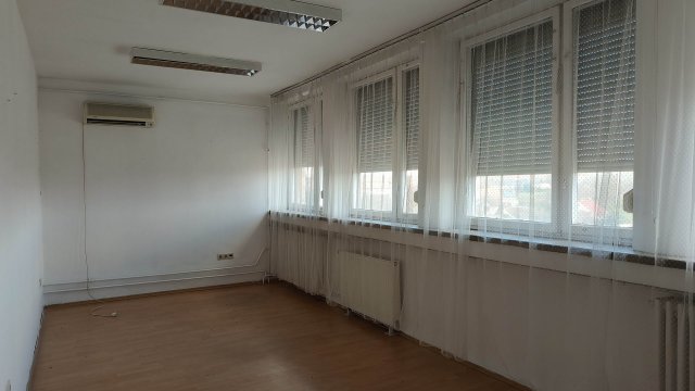 Kiadó iroda, Budapesten, XVIII. kerületben, Gyömrői úton