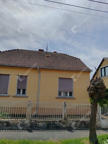 Eladó családi ház, Nagykanizsán 49.9 M Ft, 2 szobás