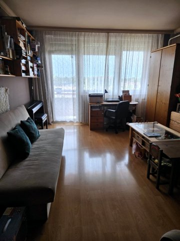 Eladó panellakás, Kecskeméten 65 M Ft, 3 szobás