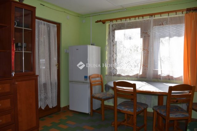 Eladó nyaraló, Borgátán 37 M Ft, 3 szobás