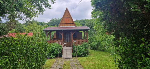 Eladó nyaraló, Balatonkeresztúron 39.8 M Ft, 3 szobás