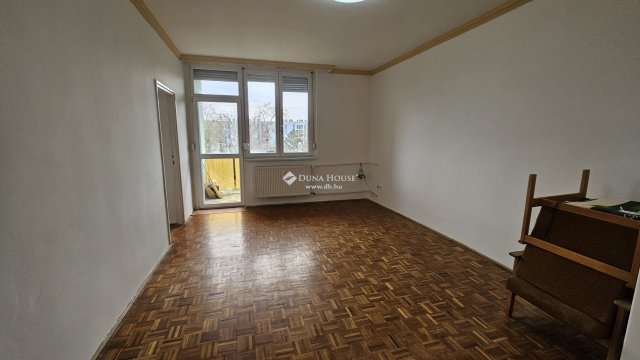 Eladó téglalakás, Nyíregyházán 29.9 M Ft, 2 szobás