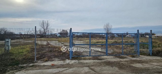 Eladó ipari ingatlan, Csornán 45 M Ft / költözzbe.hu