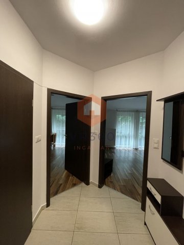 Kiadó téglalakás, albérlet, Pécsett 180 E Ft / hó, 2 szobás