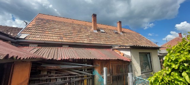 Eladó családi ház, Esztergomban, Eperjesi úton 39.5 M Ft