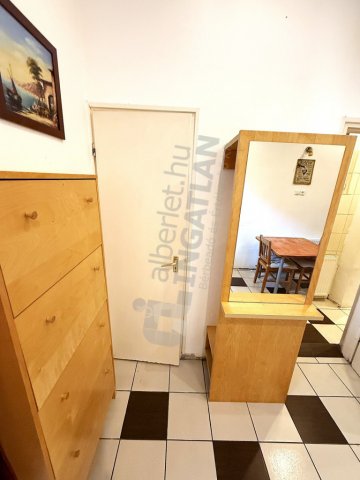 Kiadó téglalakás, albérlet, Budapesten, III. kerületben