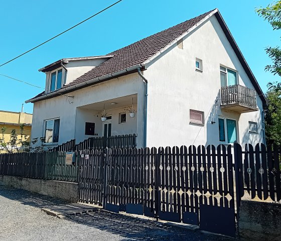Eladó családi ház, Rakamazon 34 M Ft, 4 szobás