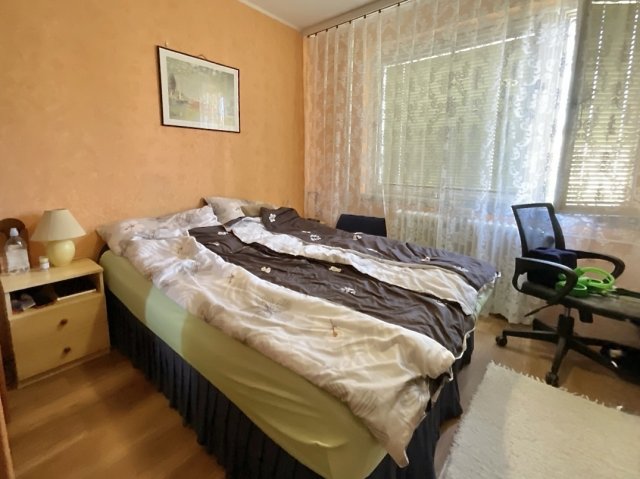 Eladó panellakás, Dunaújvárosban 8 M Ft, 1+1 szobás