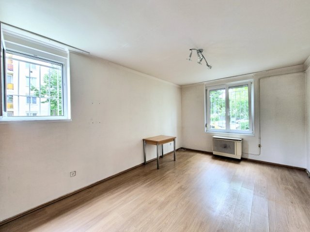 Eladó téglalakás, Budapesten, XV. kerületben 36.9 M Ft, 1 szobás