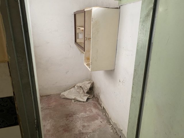 Eladó családi ház, Vágon 9.9 M Ft, 2 szobás