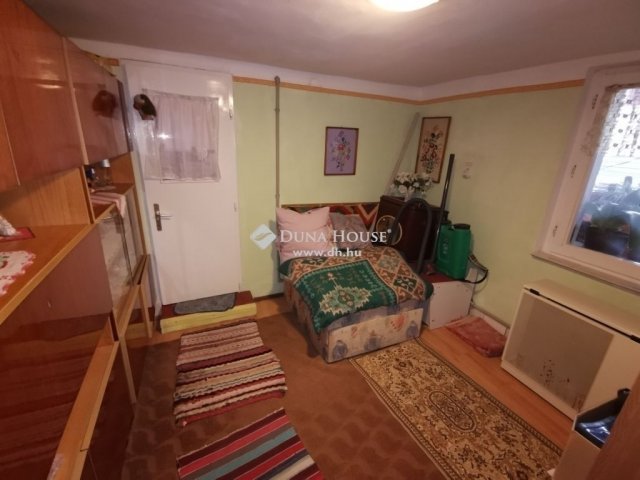 Eladó családi ház, Lakitelken 31.5 M Ft, 3 szobás