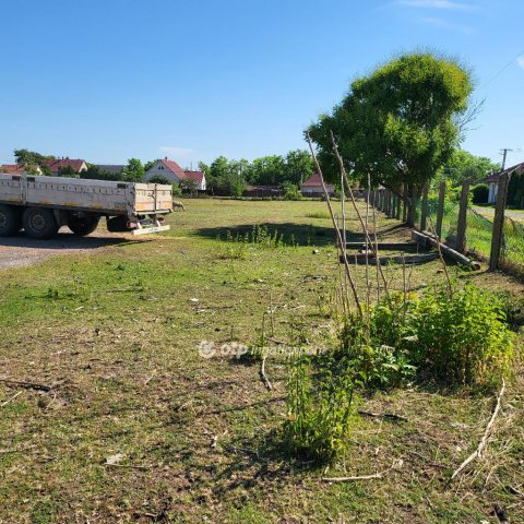 Eladó ipari ingatlan, Tetétlenen 48 M Ft / költözzbe.hu