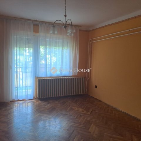 Kiadó téglalakás, albérlet, Jászberényben 120 E Ft / hó