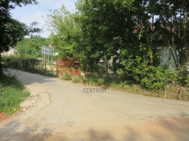 Eladó telek, Budapesten, III. kerületben 125 M Ft
