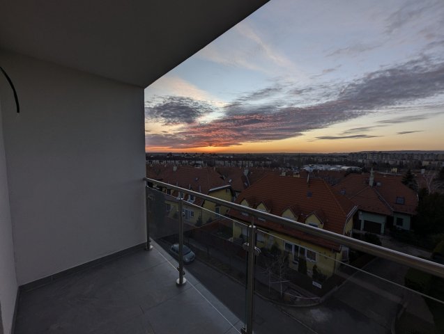 Eladó téglalakás, Budapesten, XVIII. kerületben 74.9 M Ft