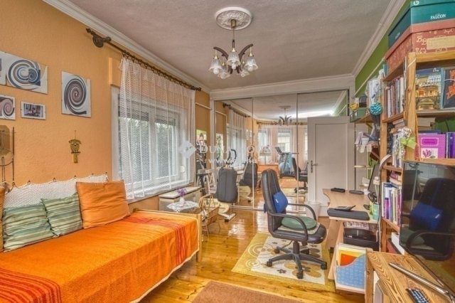 Eladó családi ház, Budapesten, XVIII. kerületben 149.9 M Ft