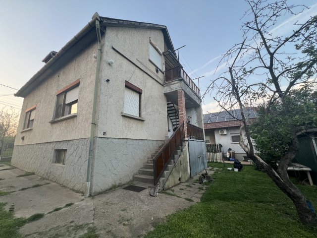 Eladó családi ház, Kistarcsán 87.9 M Ft, 3+1 szobás