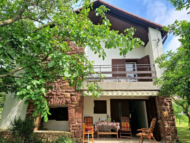 Eladó nyaraló, Badacsonytomajon 81 M Ft, 3 szobás