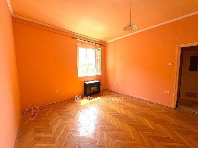 Eladó panellakás, Miskolcon 22.5 M Ft, 2 szobás