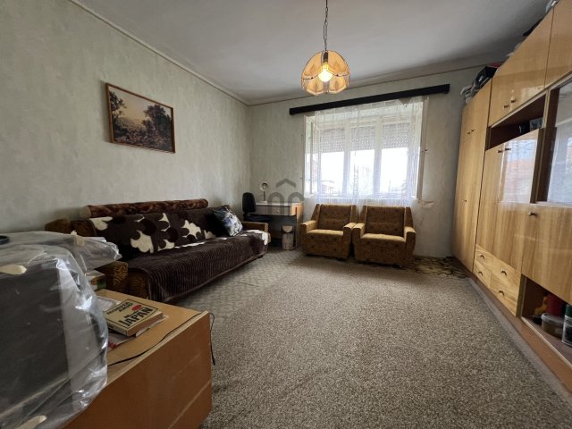 Eladó családi ház, Szedresen 27.5 M Ft, 3 szobás