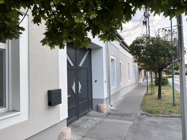 Kiadó téglalakás, albérlet, Esztergomban 145 E Ft / hó