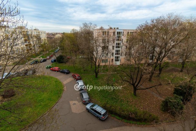 Eladó téglalakás, Budapesten, XIV. kerületben 64.9 M Ft